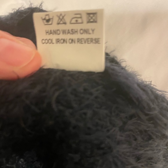 Creation XXL navy fuzzy eyelash sweater with zip on the neckline - Picture 11 of 13